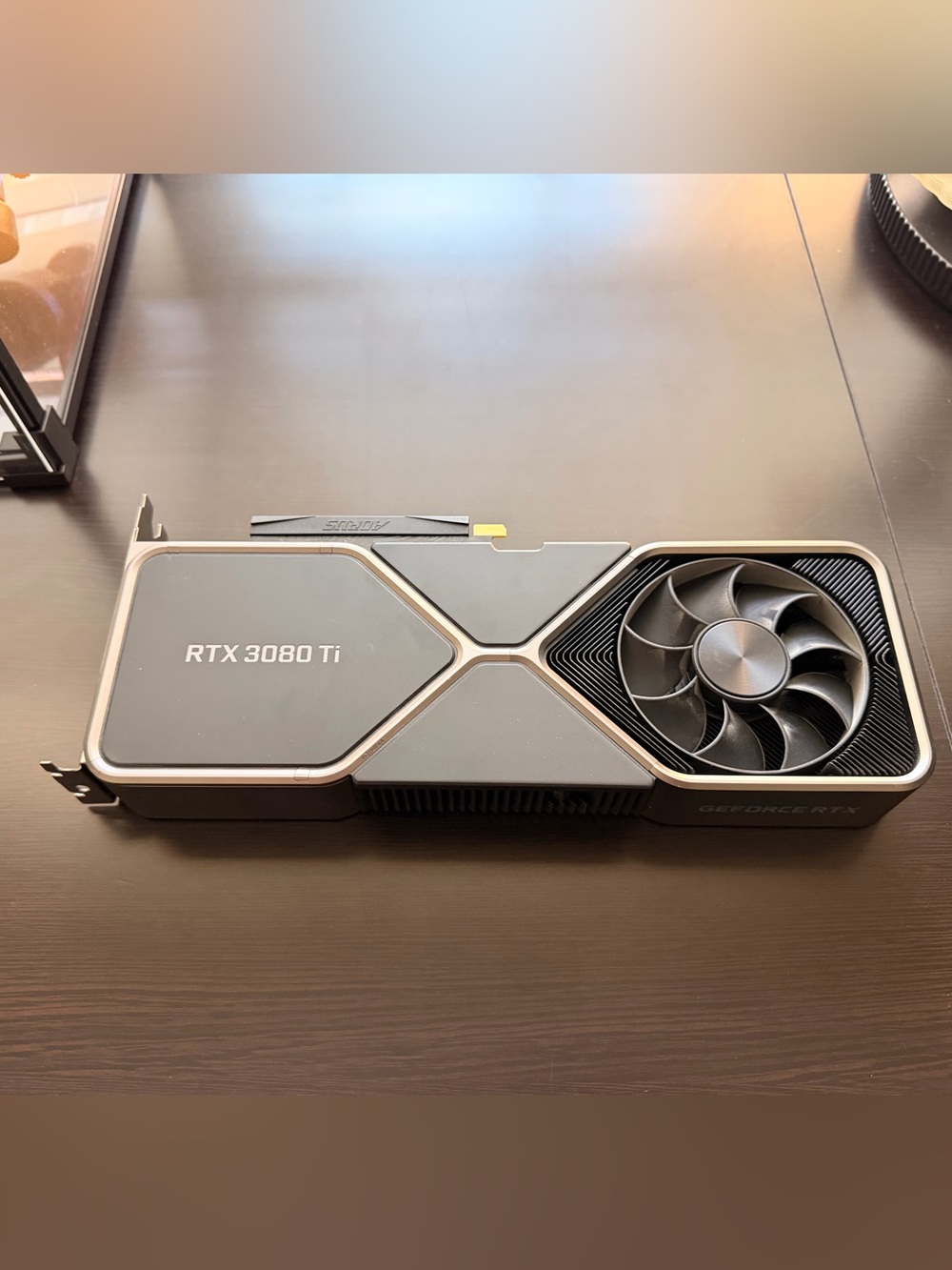 NVIDIA GeForce RTX 3080 Ti - 12GB GDDR6X